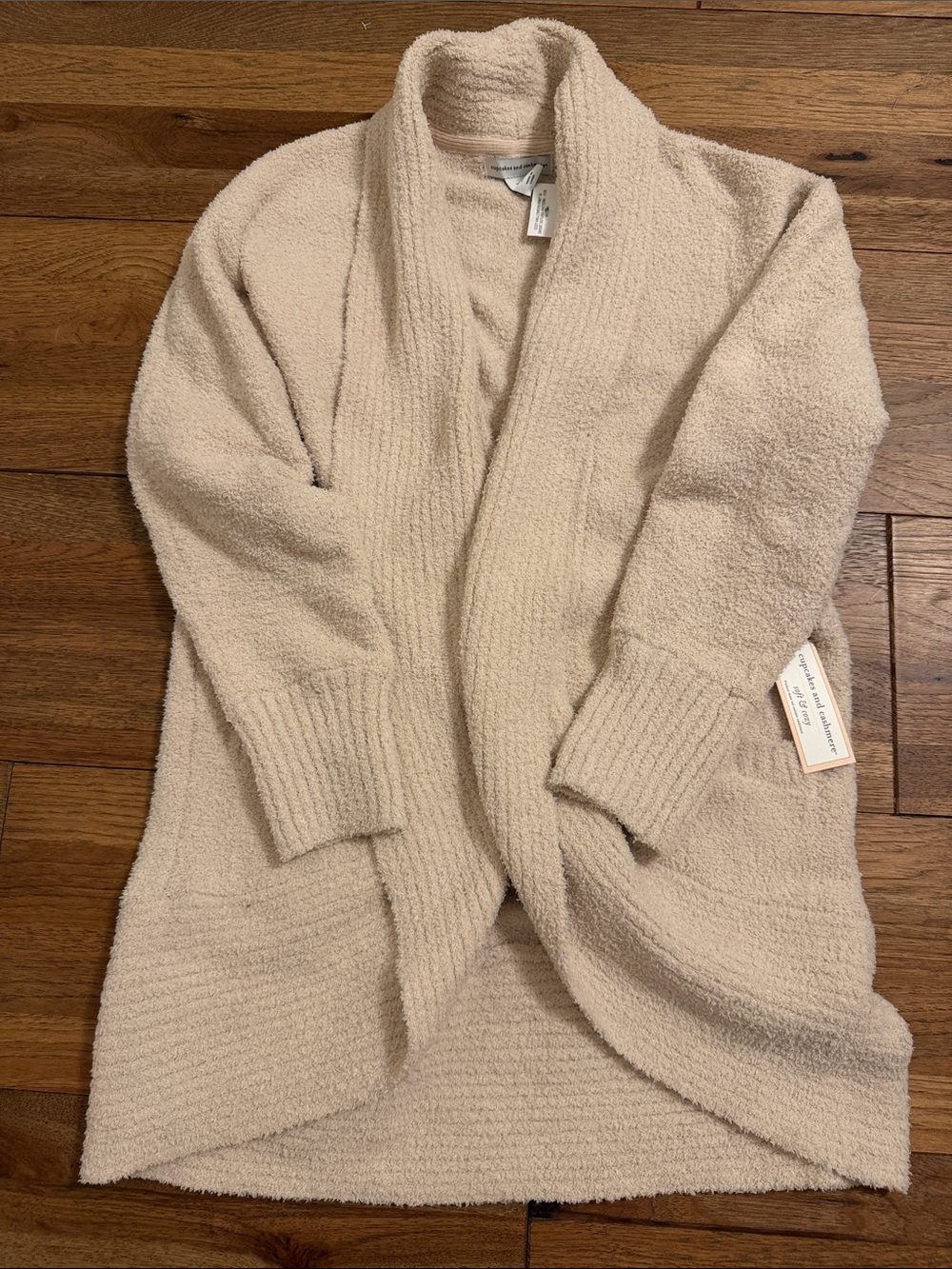 Cupcakes & Cashmere Soft & Cozy Open Front Cardigan Large NWT Beige Plush Duster